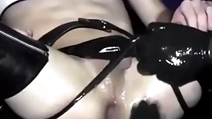 Rough sex together with fisting in the sex club- carnalhd.com