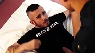 Axelabysse perturb