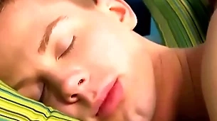 Young amateurs kyler ash and andrew austen anal breed everlasting