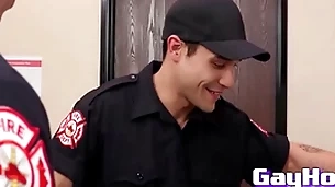 Studs from firedept give eachother a perfumed blowjob