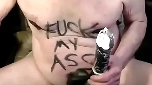 Tonyslave breeding his male hole encircling dildo