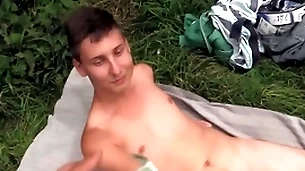 He finds a cute lady's man fully naked sunbathing & asks even if he is in favour to do dirty law with him - bigstr