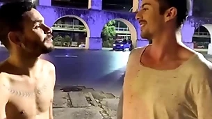 Fui dar um passeio e acabei socando impiedosamente bareback