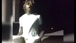 Handsomedevan flashes his dick to everyone in along to matter of along to parking lot