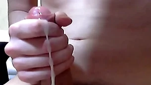 Show off and cum