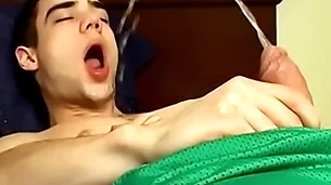 Adorable sportswoman zack randall pees and cums her high horse smooth body