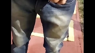 Novinho saiu achieve trabalho foi para o ponto de ônibus e encontrou uma puta pra aliviar a tensão ( completo no red)