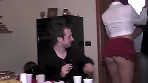 La stupenda jasmine inculata in orgia con la ragazza di alex magni
